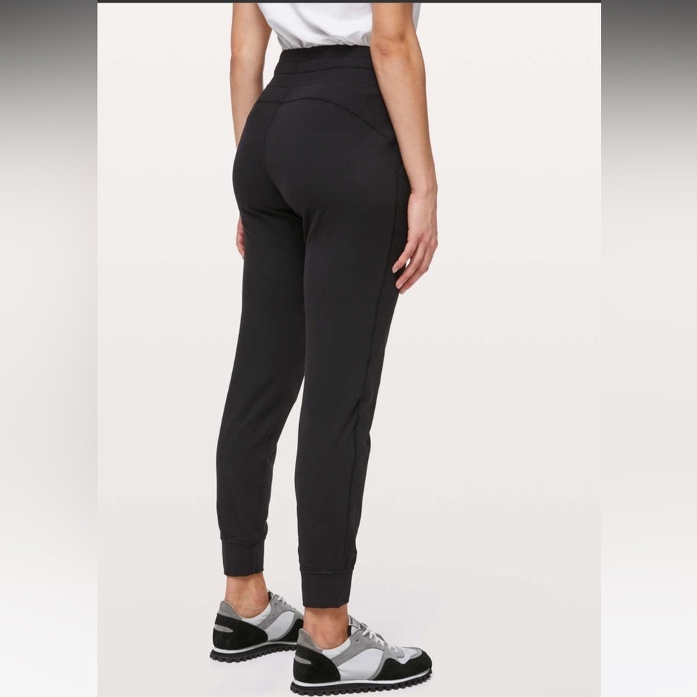 Lululemon Ready To Rulu Pant 29" in Black, Size 2, Style: W5BXOS